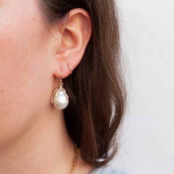 White Pearl Drop Earrings For Cheap